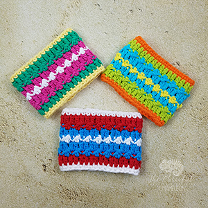 Summer Color Splash Cozy - Free Crochet Pattern by @CheeryChameleon | Featured at The Cheerful Chameleon - Sponsor Spotlight Round Up via @beckastreasures | #fallintochristmas2016 #crochetcontest #spotlight #crochet #roundup