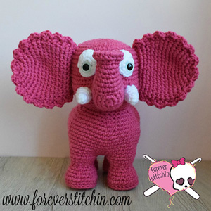 Elephant Amigurumi | Friday Feature #8 via @beckastreasures with @ForeverStitchin#crochet