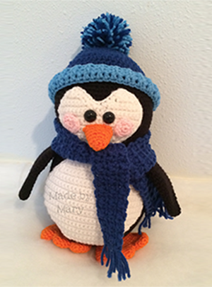 Penguin Amigurumi - Crochet Pattern by #MadebyMary | Featured at Made by Mary - Sponsor Spotlight Round Up via @beckastreasures | #fallintochristmas2016 #crochetcontest #spotlight #crochet #roundup