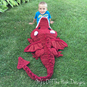 Bulky & Quick Dragon Blanket | Featured on @beckastreasures Tuesday Treasures #1 with @MJsOffTheHook!