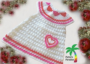 Hearts of Love Jumper by @patternparadise | via I Heart Clothes - A LOVE Round Up by @beckastreasures | #crochet #pattern #hearts #kisses #valentines #love