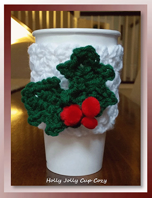 Holly Jolly Cup Cozy - Free Crochet Pattern by @crochetmemories Featured at Crochet Memories - Sponsor Spotlight Round Up via @beckastreasures | #fallintochristmas2016 #crochetcontest #spotlight #crochet #roundup