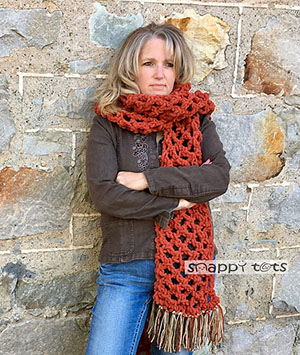 Light and Lofty Super Scarf - Free Crochet Pattern by @SnappyTots Featured at Snappy Tots - Sponsor Spotlight Round Up via @beckastreasures | #fallintochristmas2016 #crochetcontest #spotlight #crochet #roundup 