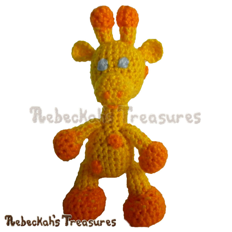 Little Bigfoot Giraffe in Thread | Working on a Crochet Giraffe via @beckastreasures 
