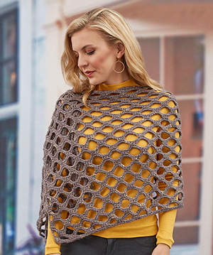 Simone's Open Wave Shawl - Free Crochet Pattern by Shari White| Featured at Red Heart - Sponsor Spotlight Round Up via @beckastreasures with @redheartyarns| #fallintochristmas2016 #crochetcontest #spotlight #crochet #roundup