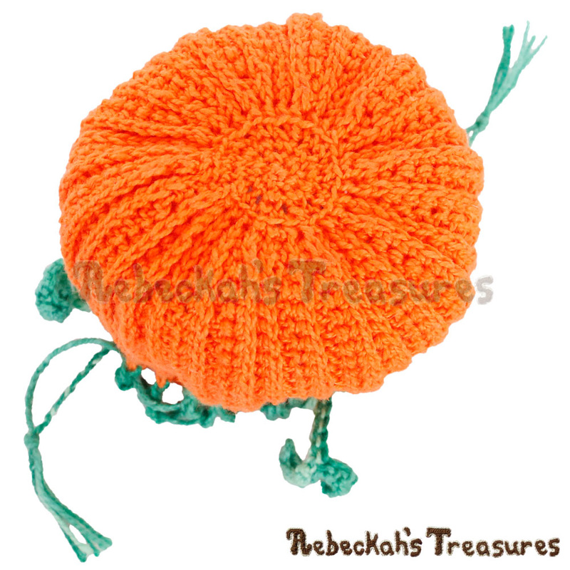 Bottom View of the Pumpkin Treats Coin Purse by @beckastreasures | Free Crochet Pattern via A Designer's Potpourri Year-Long CAL with @countrywillow12, @crochetmemories, @Sherrys2boyz & @ArtofaDG for October 2016 | #pumpkin #crochet #purse #autumn | Join today!
