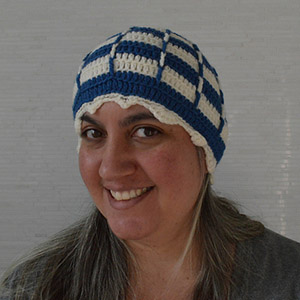Weekend in the Alps Hat - Crochet Pattern by @ucrafter | Featured at Underground Crafter - Sponsor Spotlight Round Up via @beckastreasures | #fallintochristmas2016 #crochetcontest #spotlight #crochet #roundup