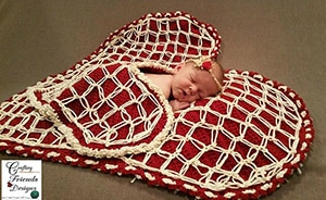 With All My Heart Photo Prop by @craftingfriends | via I Heart Blankets, Pillows & Rugs - A LOVE Round Up by @beckastreasures | #crochet #pattern #hearts #kisses #valentines #love