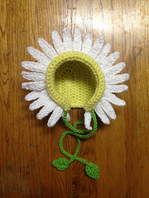 MandaLynn's Crochet Treasures - Daisy's Daisy Bonnet