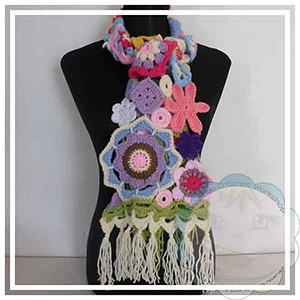 Scrapalicious Flower Scarf - Free Crochet Pattern by @CCWJoanita | Featured at Creative Crochet Workshop - Sponsor Spotlight Round Up via @beckastreasures | #fallintochristmas2016 #crochetcontest #spotlight #crochet #roundup