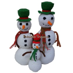 Crochet Snowmen by Rebeckah's Treasures