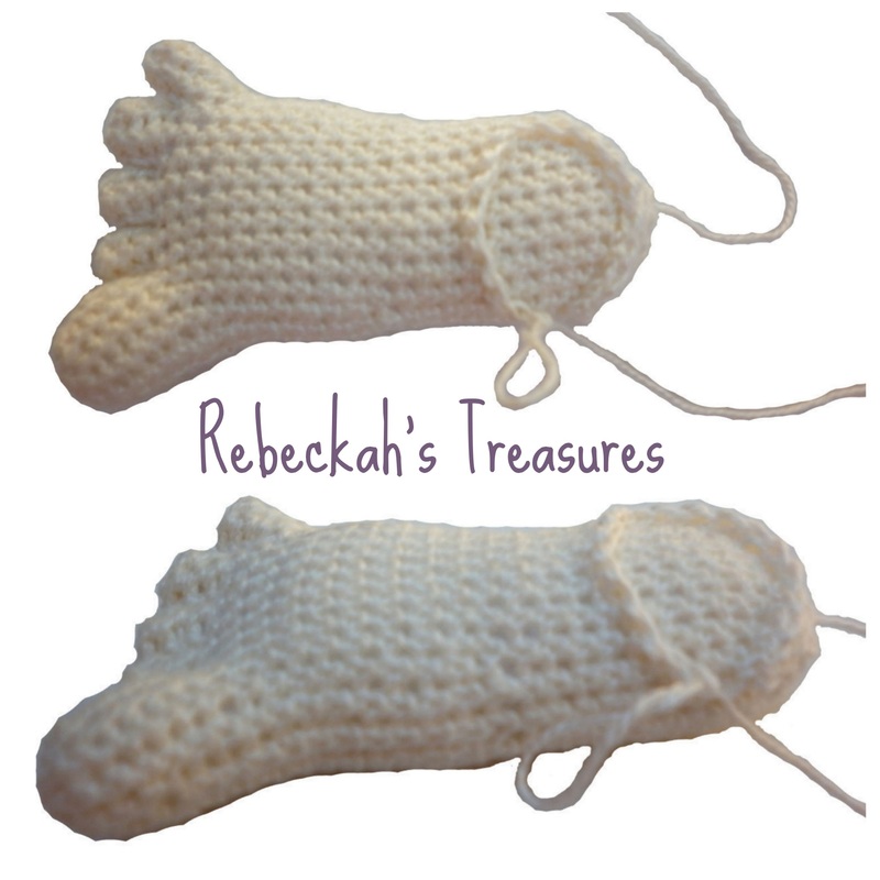 WIP Crochet Amigurumi Dolly by Rebeckah's Treasures ~ Feet