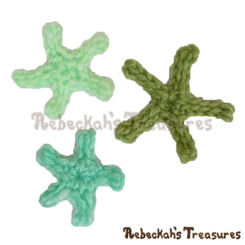 3 Sport Yarn Starfish Motifs | FREE crochet patterns via @beckastreasures | Delightful appliqués for under the sea projects! #motif #crochet #starfish
