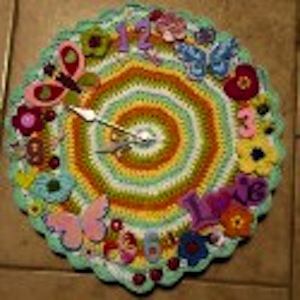 Jade's Granny's Crochet O'clock via @beckastreasures Saturday Link Party