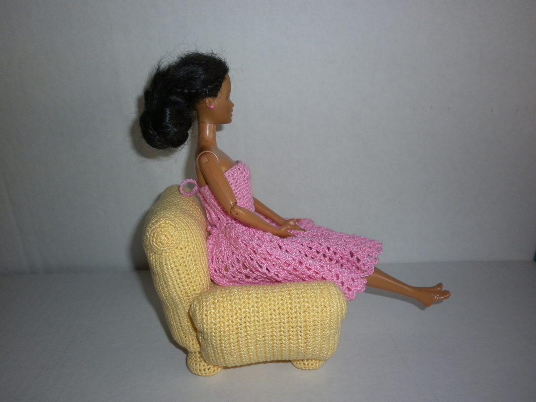 Crochet Barbie Armchair