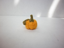 #6 Itty Bitty Amigurumi Pumpkin