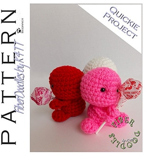 LoveBugs by @_K4TT_ | via I Heart Toys - A LOVE Round Up by @beckastreasures | #crochet #pattern #hearts #kisses #valentines #love