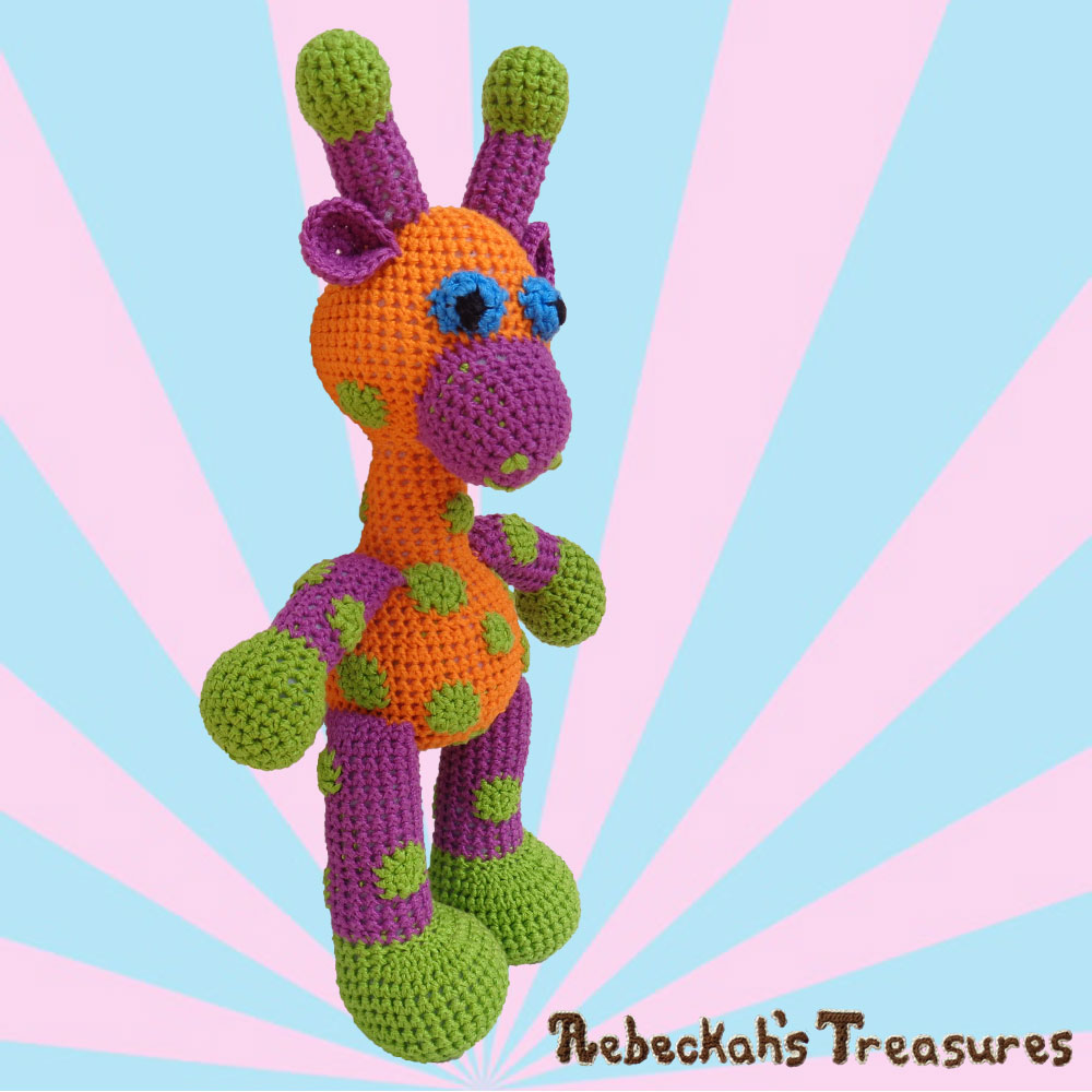 Another side view of #AprilGiraffe! | #Otis #Giraffe - #Amigurumi Crochet-A-Long by @beckastreasures | #OtisGiraffeCAL Part 6: HEAD & FINISHING TOUCHES - Watch the #Video #Tutorial AND #Download the crochet pattern for this part of the #CAL in #English #Dansk #Nederlands #Deutsche #עִברִית #Español & #Svenska! | #crochet #pattern #April #YouTube
