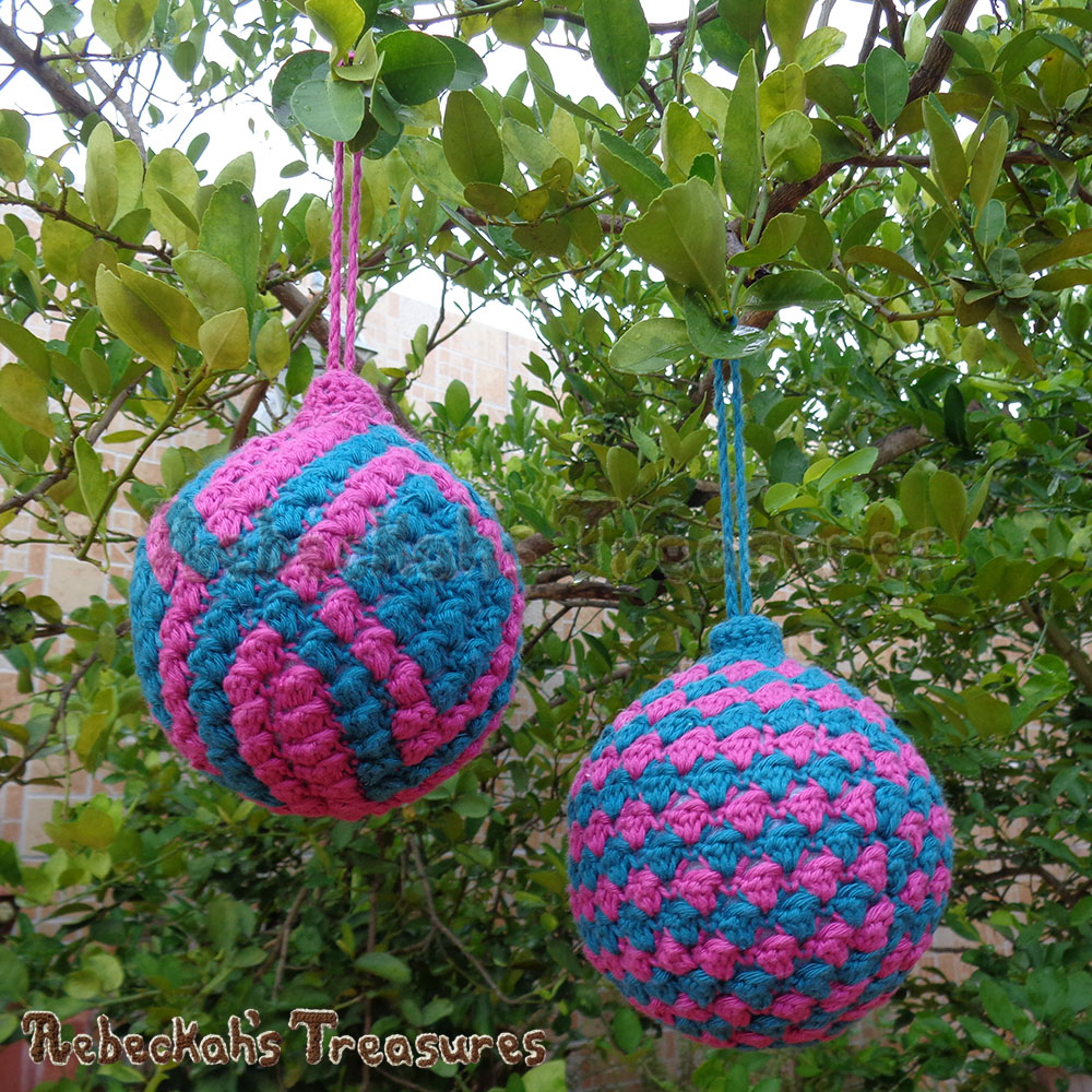Diamond & Striped Bobble Baubles! | Amigurumi Crochet Patterns by @beckastreasures | Written pattern + photo tutorials too | Available to purchase in my #Ravelry & Website shops - Get your copies today! | #crochet #pattern #amigurumi #christmas #bauble #ornament 
