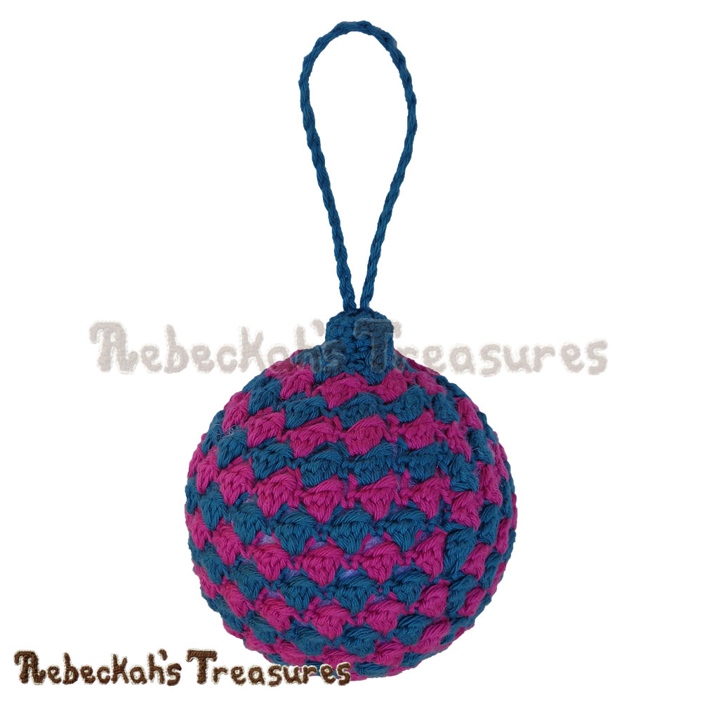 Striped Bobble Bauble! | Amigurumi Crochet Pattern by @beckastreasures | Written pattern + photo tutorials too | Available to purchase in my #Ravelry & Website shops or via #GreybriarsTravels magazine - Get your copy today! | #crochet #pattern #amigurumi #christmas #bauble #ornament 