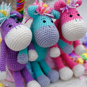 Molly the Magical Unicorn CAL | Featured at Tuesday Treasures #29 via @beckastreasures with @Amidorable | #crochet