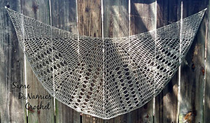 Shells & Trebles Shawlette - Crochet Pattern by @samedinamics Featured at Same DiNamics Crochet - Sponsor Spotlight Round Up via @beckastreasures | #fallintochristmas2016 #crochetcontest #spotlight #crochet #roundup