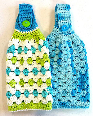 Hanging Towel - Free Crochet Pattern by @SnappyTots Featured at Snappy Tots - Sponsor Spotlight Round Up via @beckastreasures | #fallintochristmas2016 #crochetcontest #spotlight #crochet #roundup