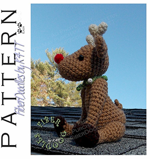 HS013 - Reindeer - Crochet Pattern by @_K4TT_ | Featured at Fiber Doodles by K4TT - Sponsor Spotlight Round Up via @beckastreasures | #fallintochristmas2016 #crochetcontest #spotlight #crochet #roundup