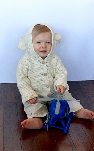 Lamb Ears Baby Cardigan - Crochet Pattern by @LtMonkeyShop | Featured at Little Monkeys Design - Sponsor Spotlight Round Up via @beckastreasures | #fallintochristmas2016 #crochetcontest #spotlight #crochet #roundup