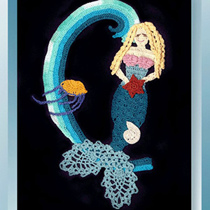 Miss Ariella Mermaid Doily - Crochet Pattern by @crochetmemories Featured at Crochet Memories - Sponsor Spotlight Round Up via @beckastreasures | #fallintochristmas2016 #crochetcontest #spotlight #crochet #roundup