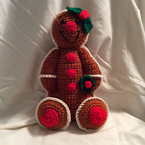 Gingerbread Man or Woman - Free Crochet Pattern by @lisakingsley4 | Featured at Lisa Kingsley Designs - Sponsor Spotlight Round Up via @beckastreasures | #fallintochristmas2016 #crochetcontest #spotlight #crochet #roundup