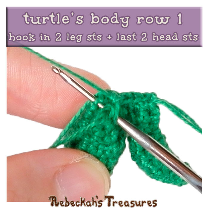 WIP Picture 03 | Crocheting the Turtle's Body via @beckastreasures | FREE Finger Puppet Crochet Pattern!