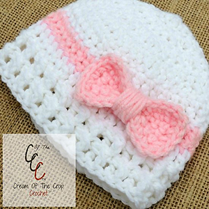 Bow Hat (Preemie/NB) - Free Crochet Pattern by @COTCCrochet | Featured at Cream of the Crop Crochet - Sponsor Spotlight Round Up via @beckastreasures | #fallintochristmas2016 #crochetcontest #spotlight #crochet #roundup