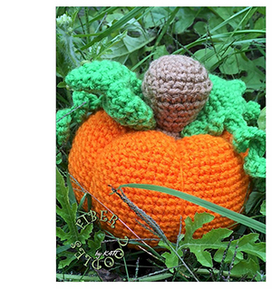 SA043 - Jack O Pumpkin - Crochet Pattern by @_K4TT_ | Featured at Fiber Doodles by K4TT - Sponsor Spotlight Round Up via @beckastreasures | #fallintochristmas2016 #crochetcontest #spotlight #crochet #roundup