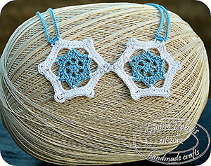 Snowflake Inspired Necklace - Free Crochet Pattern by @divinedebrisweb | Featured at Divine Debris - Sponsor Spotlight Round Up via @beckastreasures | #fallintochristmas2016 #crochetcontest #spotlight #crochet #roundup