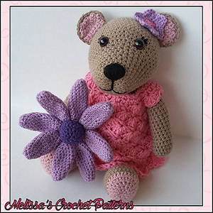 Suzie Bear - Crochet Pattern by @melissaspattrns | Featured at Melissa's Crochet Patterns - Sponsor Spotlight Round Up via @beckastreasures | #fallintochristmas2016 #crochetcontest #spotlight #crochet #roundup