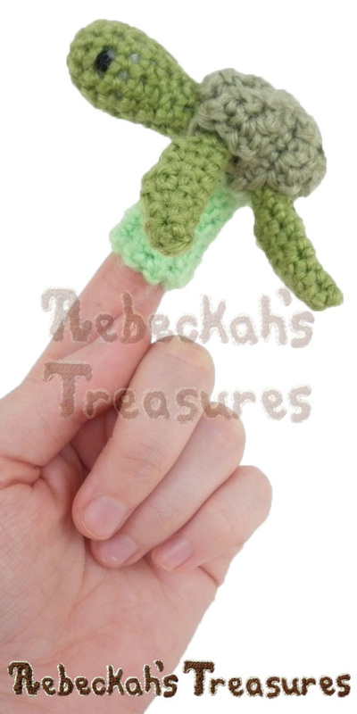 Swimming Upwards | Finger Puppet Turtle Friends via @beckastreasures | A free pattern you'll love crocheting for your puppet theaters! Get ready for smiles, laughter and timeless productions starting turtle and friends... #freecrochet #turtles #crochet #amigurumi #fingerpuppet
