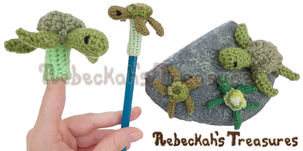 Turtles in a row! | Preview of Mini Turtle Friends via @beckastreasures | Free patterns you'll love crocheting as last-minute gifts, party favours, halloween treats and stocking stuffers! #freecrochet #turtles #crochet #amigurumi #penciltopper #fingerpuppet