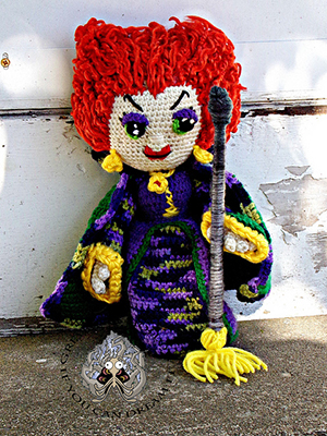 Winifred - Hocus Pocus - Crochet Pattern by @greybriarhollow | Featured at Greybriar Hollow - Sponsor Spotlight Round Up via @beckastreasures | #fallintochristmas2016 #crochetcontest #spotlight #crochet #roundup