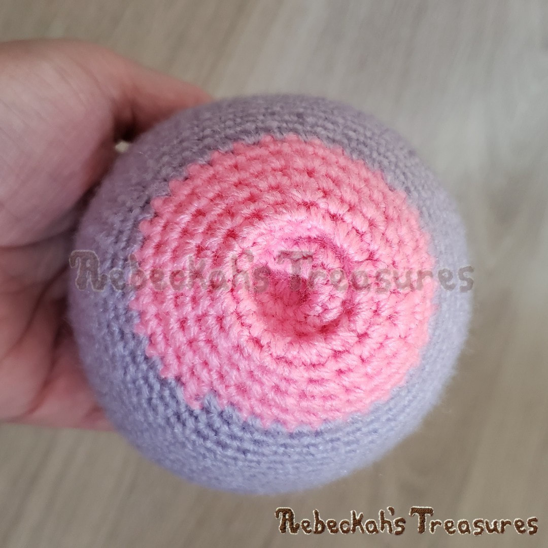 Midwifery Boobs | #FREE Amigurumi Crochet Pattern by @beckastreasures | Written pattern | Available for free on my blog or to purchase in my #Ravelry & Website shops - Get your copy today! | #crochet #pattern #amigurumi #boob #midwifery #midwife #breastfeeding #doula #breast #RebeckahsTreasures