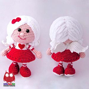 Doll in a Valentine Outfit by @LittleOwlsHut | via I Heart Toys - A LOVE Round Up by @beckastreasures | #crochet #pattern #hearts #kisses #valentines #love