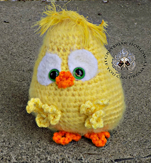Not So Angry Chick Yellow - Crochet Pattern by @greybriarhollow | Featured at Greybriar Hollow - Sponsor Spotlight Round Up via @beckastreasures | #fallintochristmas2016 #crochetcontest #spotlight #crochet #roundup